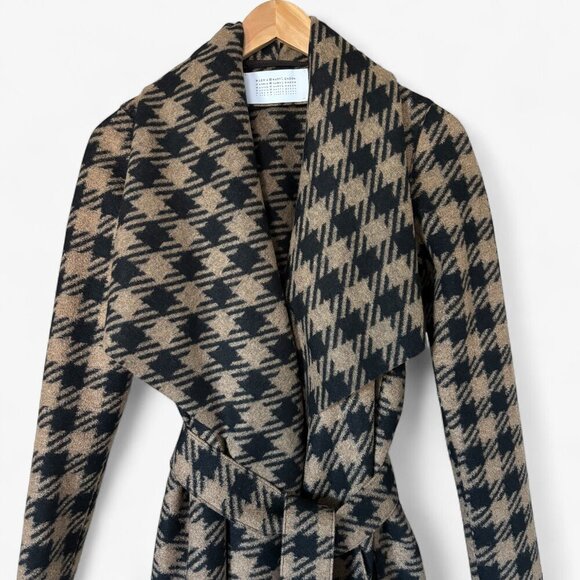 Harris Wharf London Houndstooth Plaid Blanket Coat with Belt - Picture 2 of 14